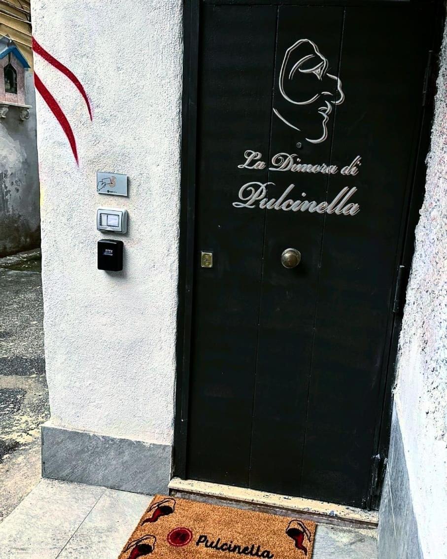 La Dimora Di Pulcinella Leilighet Napoli Eksteriør bilde